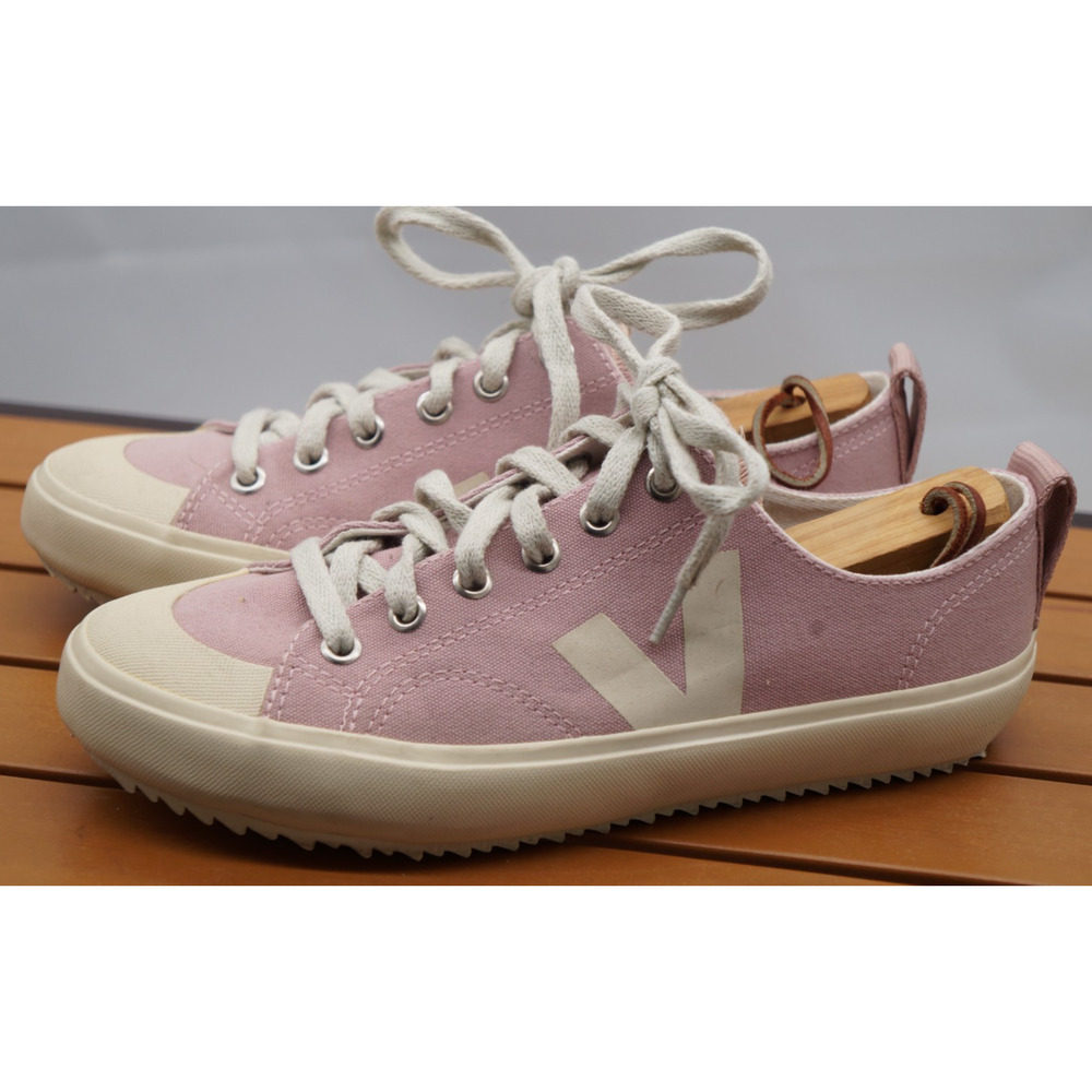 VEJA Nova Canvas Sneakers Womens US 7 / EU 38 Babe/Pierre